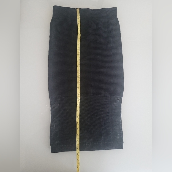 BCBGeneration Mesh/Fish Net Black Stretch High Waisted Skirt Size XS - Picture 8 of 8